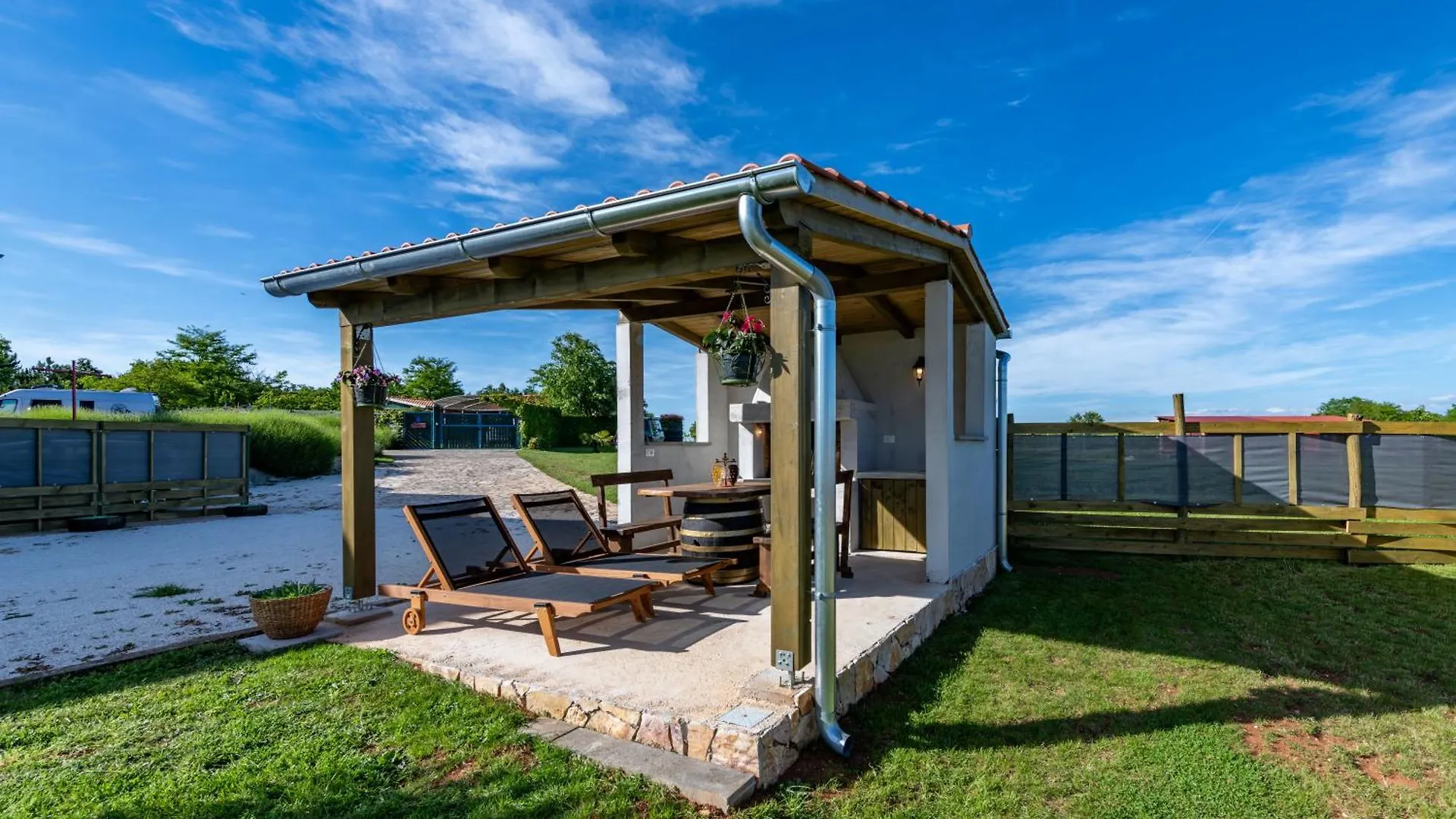 Villa Gracija, A Charming Holiday Apartment In The Heart Of Istria Heki