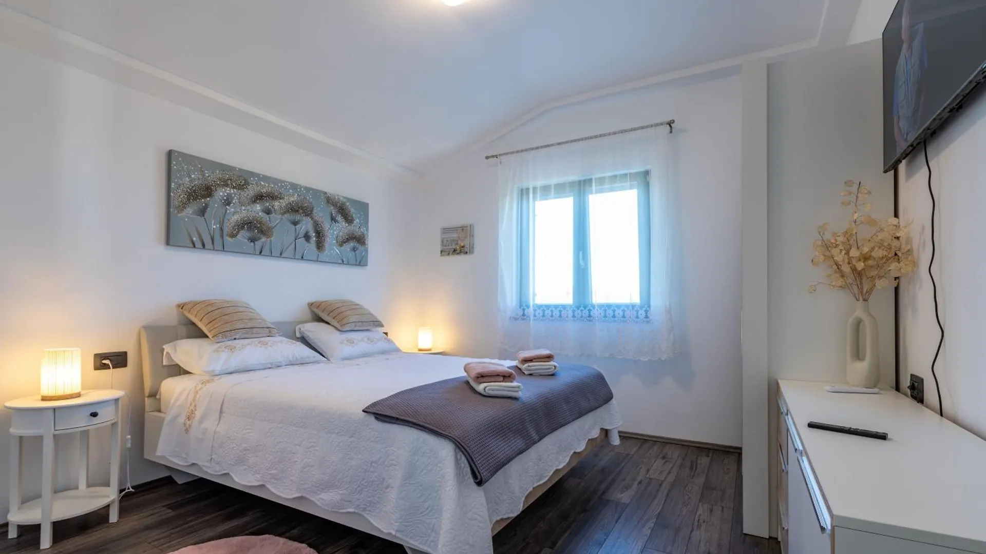 Villa Gracija, A Charming Holiday Apartment In The Heart Of Istria Heki 0*,