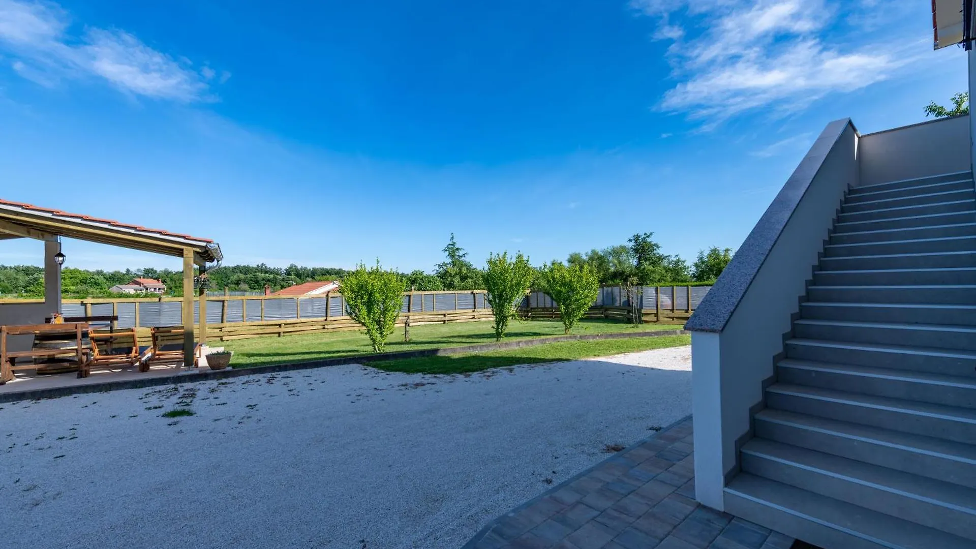Villa Gracija, A Charming Holiday Apartment In The Heart Of Istria Heki 0*,