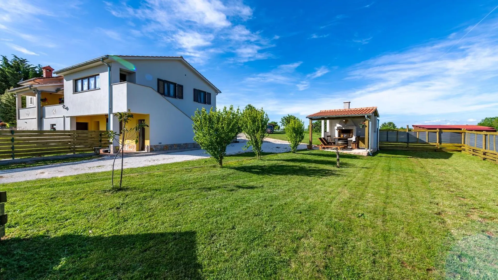 Villa Gracija, A Charming Holiday Apartment In The Heart Of Istria location